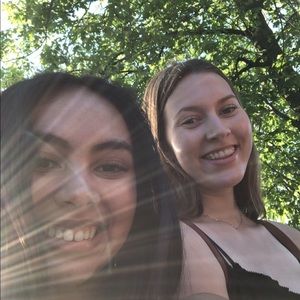 Meet your Posher, Cassandra